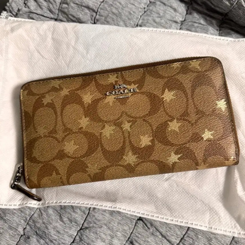 [BUNJANG] Coach Signature Pattern Star Long Wallet / Coach 코치 시그니처 패턴 여성 지갑 장지갑 정품 미사용 새상품