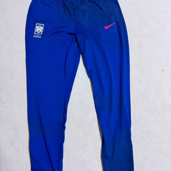 [BUNJANG] Korea National Football Team 22-24 Training Strike Pants (L) / 22-24 국대 축구 트레이닝 스트라이크 팬츠 L