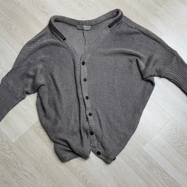 [BUNJANG] Button Point Knit Cardigan Slim Fit / 반값택포) 옷장정리 버튼 포인트 니트 가디건 슬림핏