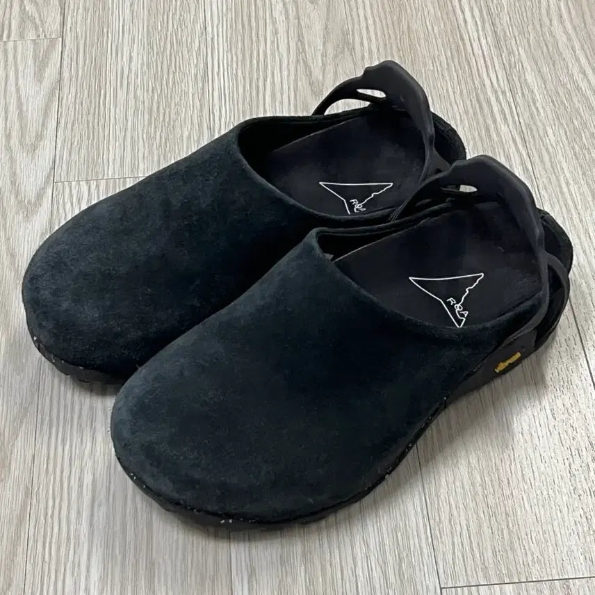 [BUNJANG] ROA Pedaya Hiking Boots - Black / [36/230] ROA 로아 하이킹 페다이아 - 블랙