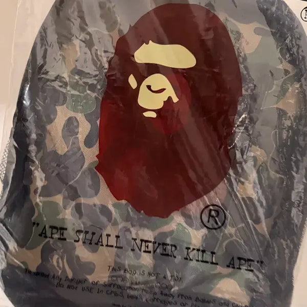 [BUNJANG] BAPE Backpack + Keyring Set / (국내당일배송) 베이프 백팩 + 키링 세트 일본잡지부록 BAPE 가방