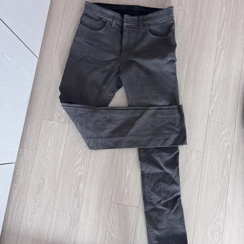 [BUNJANG] Rapha x Raven Denim Pants 32 / 라파 x 레이븐   32사이즈 데님 바지 판매합니다