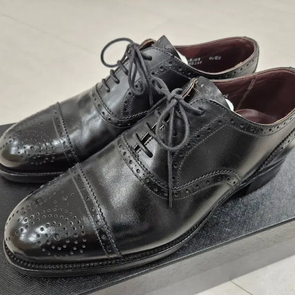 [BUNJANG] Ducker & Son Brogues UK 6 / 영국 Ducker & Son 브로그스 구두