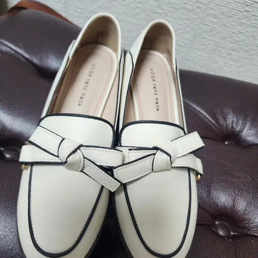 [BUNJANG] VOGA Ribbon Loafers Women's Shoes / VOGA 리본 로퍼 240(미착용)