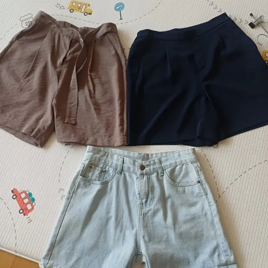 [BUNJANG] Women's 2-Piece Shorts Set (Denim/Navy) / 여성 반바지 2종 세트 (청반바지/네이비)