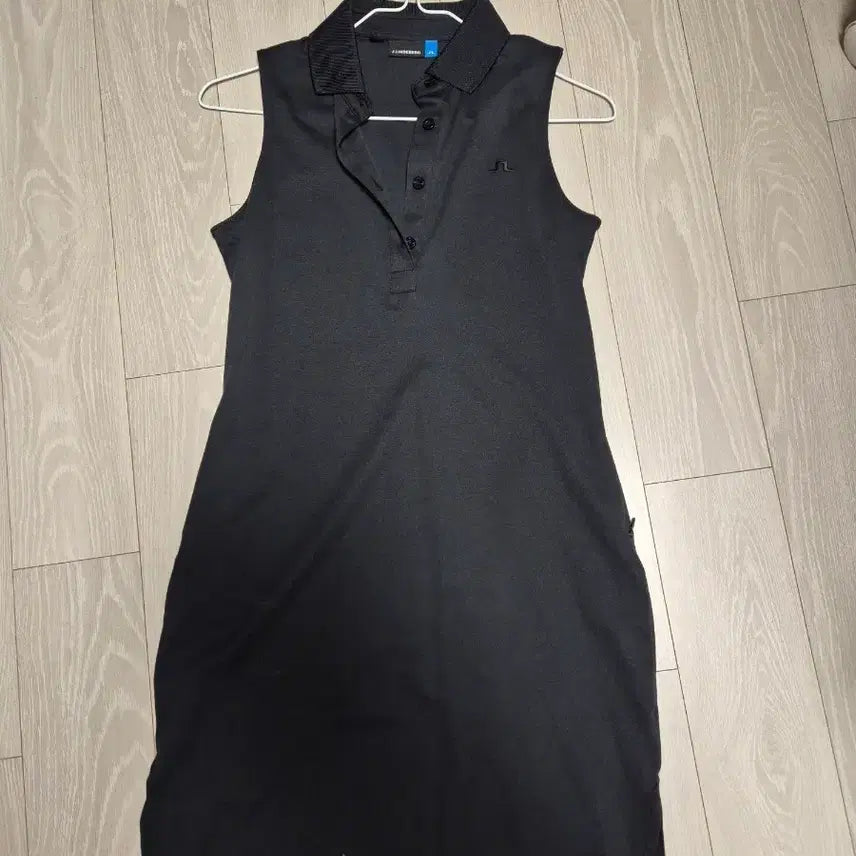 [BUNJANG] J. Lindeberg Sleeveless Dress Black XS / 제이린드버그 블랙 민소매 원피스