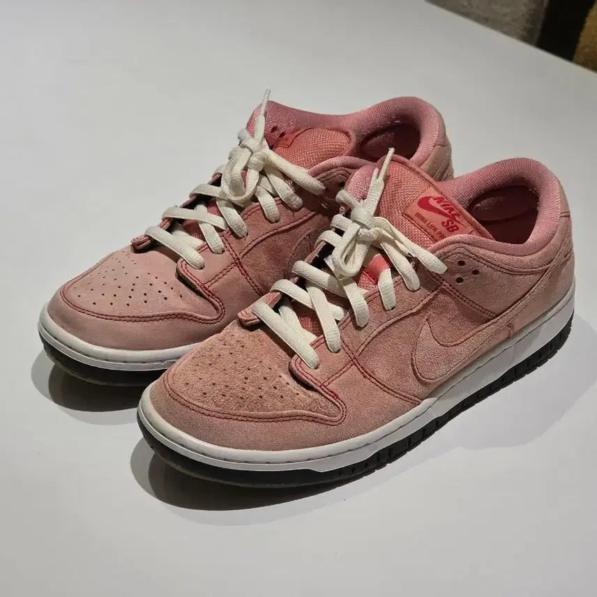 [BUNJANG] Nike SB Dunk Low Pink Suede (275) / 나이키 SB 덩크 로우 핑크 스웨이드 275판매