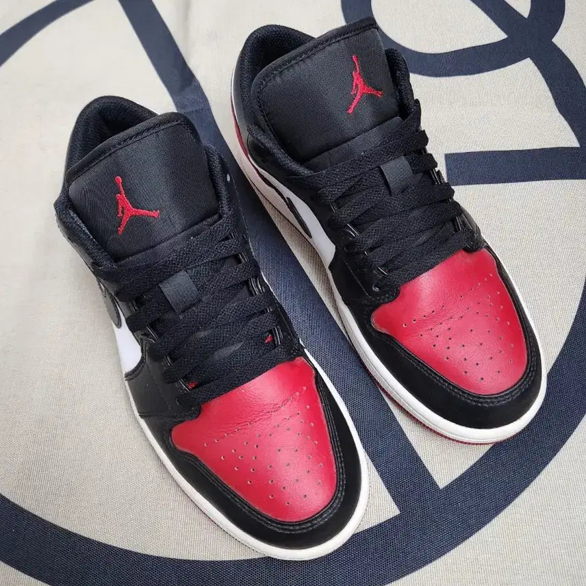 [BUNJANG] Nike Air Jordan 1 Low Sneakers / [나이키 에어조던1] 250mm 로우운동화