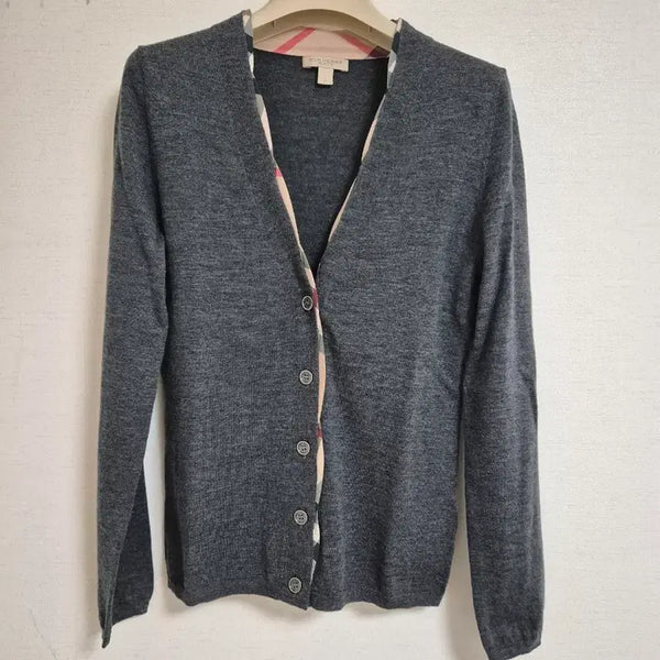 [BUNJANG] Burberry Women's Grey Cardigan / 버버리 여성 그레이 가디건  (정품)