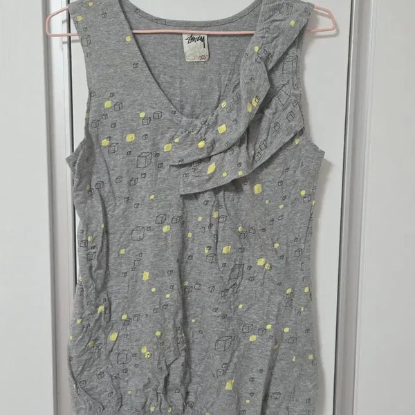 [BUNJANG] Stussy Cubic Monogram Sleeveless Shirt / 스투시(Stussy) 큐빅 모노그램 민소매 셔츠