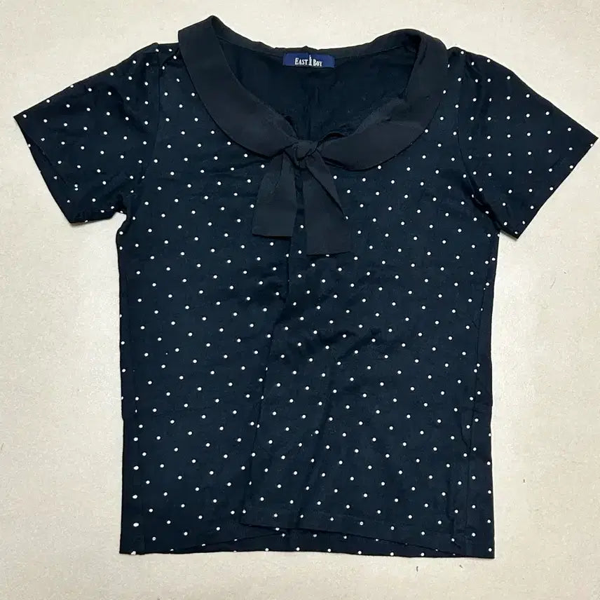 [BUNJANG] Assorted Tops and Skirts / [전부 3,000원씩] 새상품 옷 처분