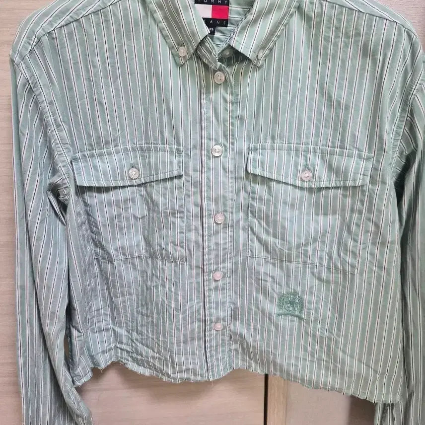 [BUNJANG] Tommy Jeans Stripe Crop Shirt / 타미진스 스트라이프 크롭 셔츠