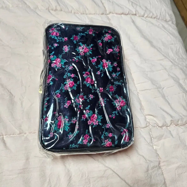 [BUNJANG] Flower Pattern Black Pouch - New / 플라워 패턴 블랙 파우치 새상품