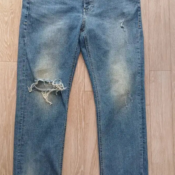 [BUNJANG] Plac Slim Fit Ripped Jeans / 플랙 Plac 찢청 데님 34 럭셔리 슬림핏