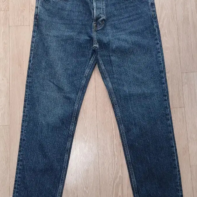 [BUNJANG] Zara Luxury Mid-Wash Regular Tapered Denim Pants (Size 36) / 자라 Zara 중청 럭셔리 데님 36 레귤러 테이퍼드