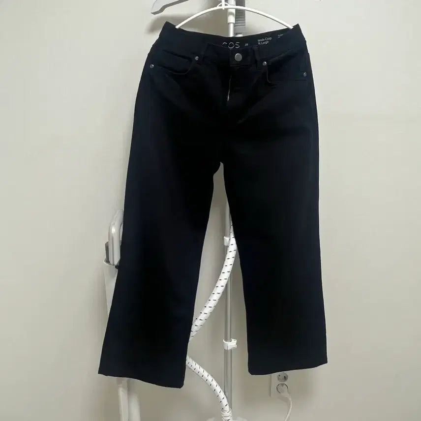 [BUNJANG] COS Black Cotton Wide Crop Denim Pants / COS 와이드 크롭 블랙 데님 바지