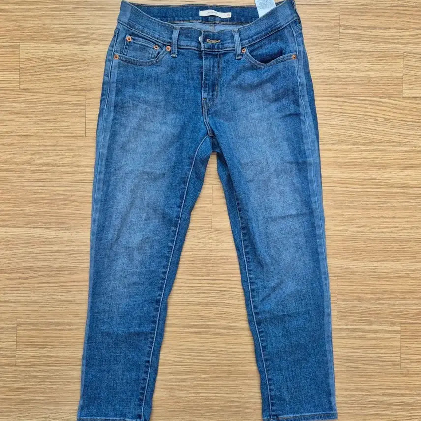 [BUNJANG] Levi's Women's Jeans Size 26 / 리바이스 여자 청바지 26사이즈