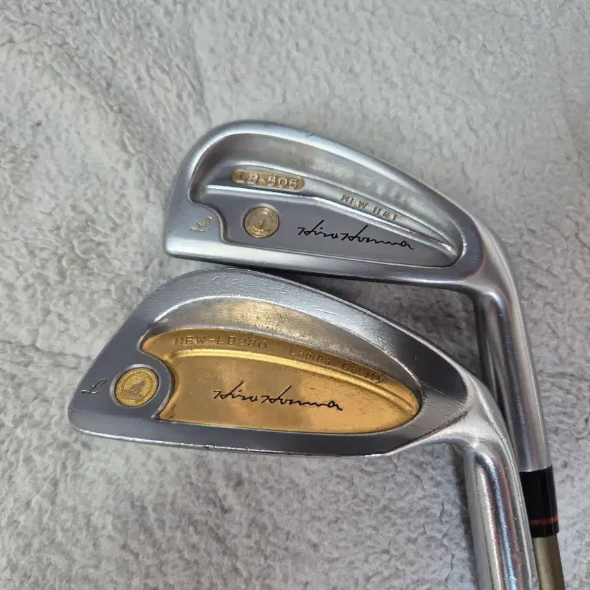 [BUNJANG] Honma 4-Star Gold Inlay Iron #4 (Graphite Shaft, L Flex) / 여성용 혼마  4스타 금장 아이언 4번 판매합니다