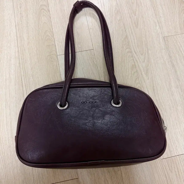 [BUNJANG] GO-CCE Burgundy Leather Tote Bag / GO-CCE 고쎄 가죽 토트백 버건디