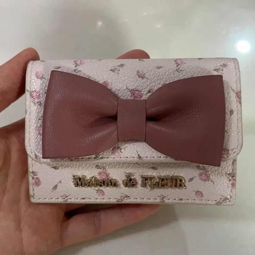 [BUNJANG] Maison de FLEUR Ribbon Wallet / 메종드플뢰르 리본지갑