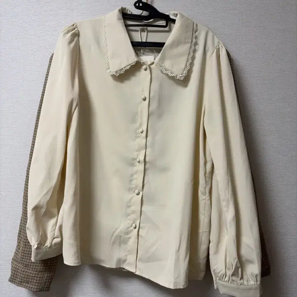 [BUNJANG] Vintage Ivory Lace Detail Blouse / 일본빈티지 블라우스
