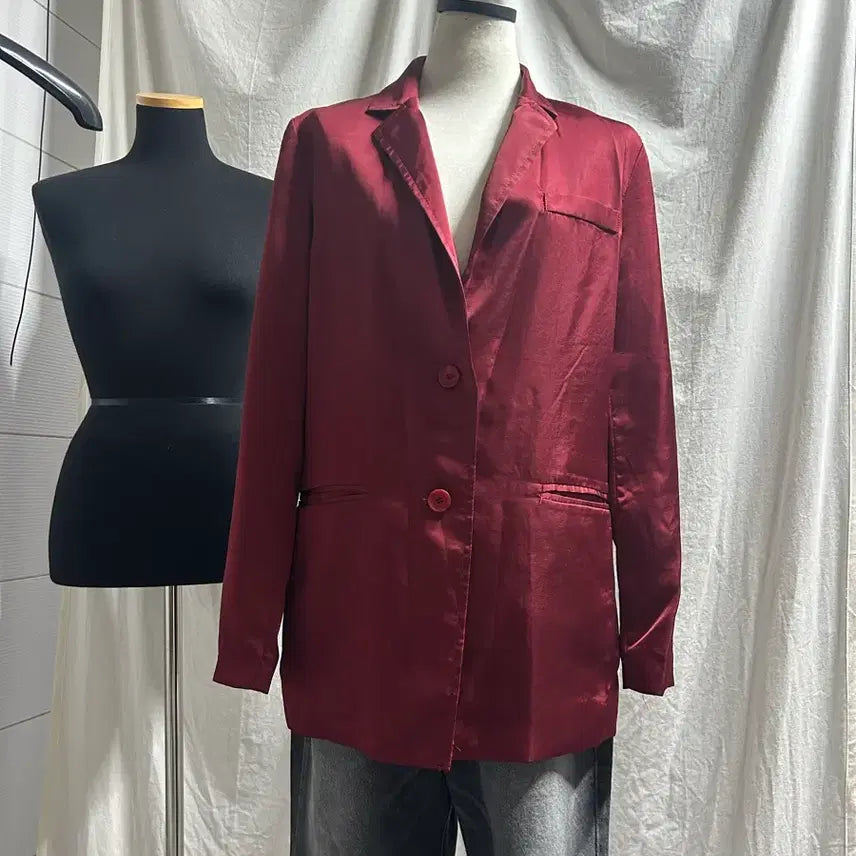 [BUNJANG] Open Company Burgundy Satin Blazer / Open Company 버건디 새틴 블레이저