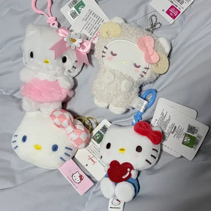 [BUNJANG] Hello Kitty Limited Edition Keychain Bundle / 미사용 정품) 헬로키티 키링 일괄