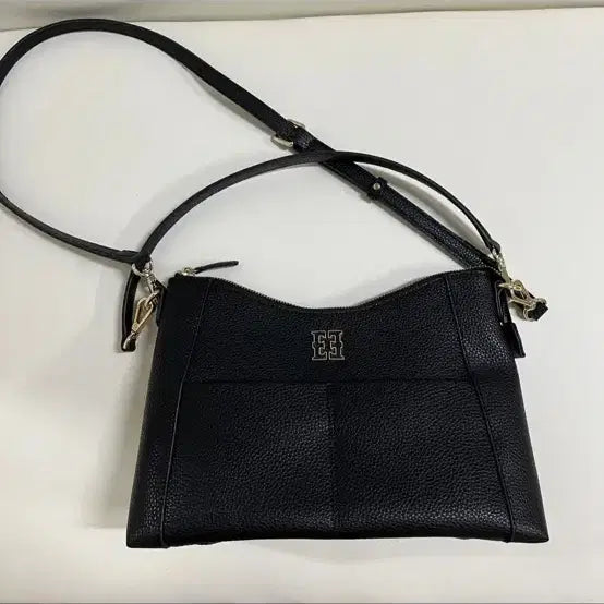 [BUNJANG] Esquiar Black Cowhide Leather Shoulder Bag / 에스콰이아 블랙 소가죽 숄더백 크로스백