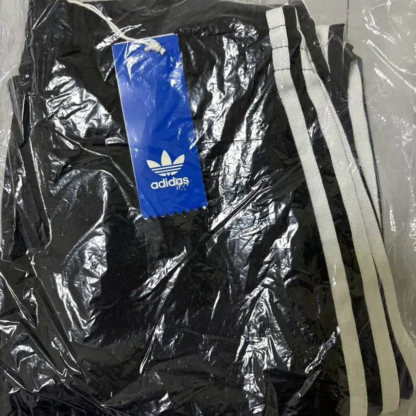 [BUNJANG] Adidas 3-Stripes Shorts Black Size S / 아디다스 삼선 반바지 블랙 새상품 s