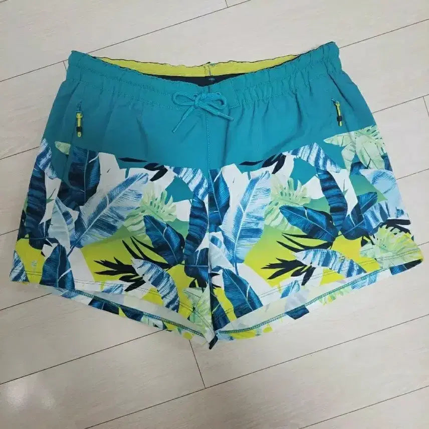 [BUNJANG] New Balance Water Pants - Size S / 급처새상품!뉴발란스워터팬츠비치룩 나이키st데상트st르꼬끄st디스커버리st