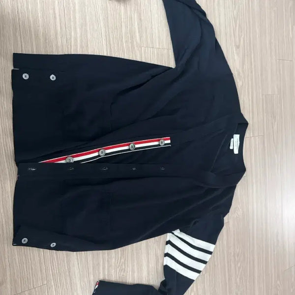 [BUNJANG] Thom Browne MKC002A Cardigan Navy Size 3 / 톰브라운 MKC002A 3사이즈