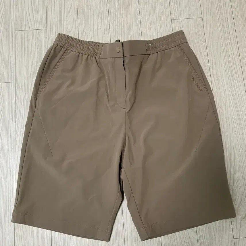 [BUNJANG] Montbell Women's Functional Shorts Khaki / 몽벨 기능성 반바지 카키색
