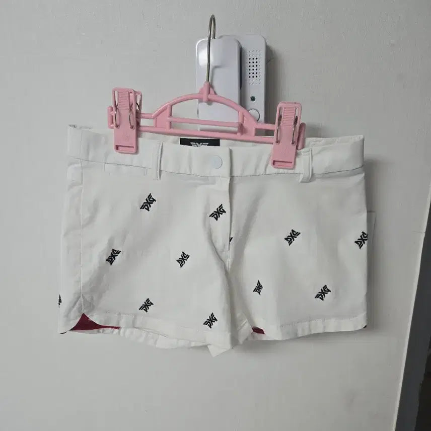 [BUNJANG] PXG Women's XS Embroidered 3-Part Shorts / 여성XS(64) 26-27 PXG 멀티 자수 3부 숏 팬츠(반바지)