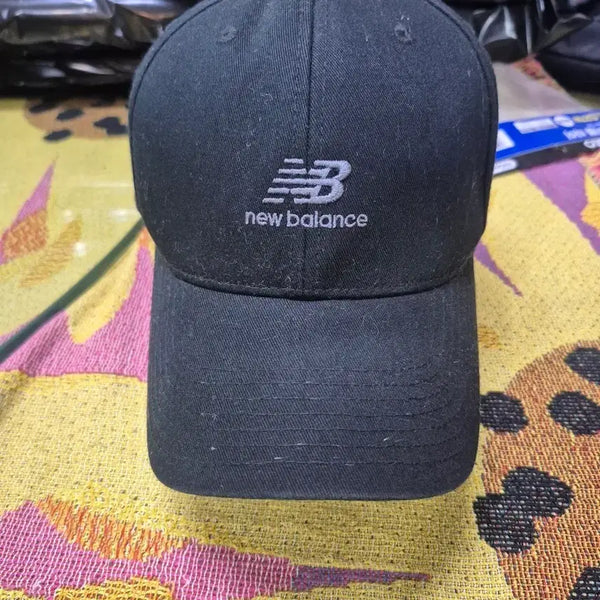 [BUNJANG] New Balance Black Ball Cap Hat / 뉴발란스 블랙 볼캡 모자