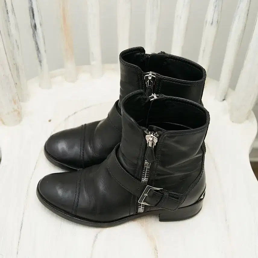 [BUNJANG] Miu Miu Ankle Moto Boots / 미우미우 앵클 모토부츠