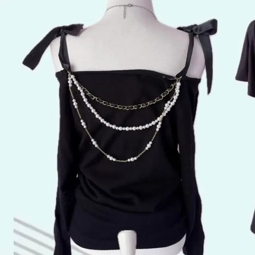 [BUNJANG] Cecil McBee Pearl Chain Off-Shoulder Top / 교신가능 세실맥비 블랙 진주 체인 오프숄더