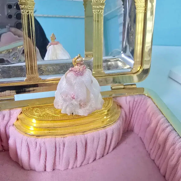 [BUNJANG] Vintage Cinderella Music Box Porcelain Jewelry Box / 희귀품 빈티지 신데렐라 오르골 도자기 보석상자