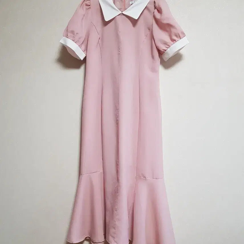 [BUNJANG] Pink Long Dress with White Collar and Cuffs / 원피스