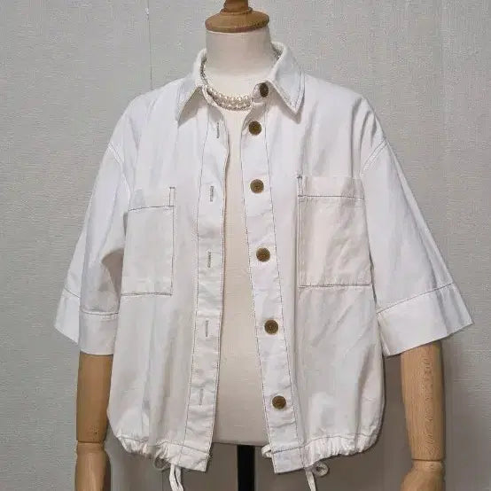 [BUNJANG] The Izel White Denim Shirt Jacket / 더아이젤 화이트 셔츠 자켓