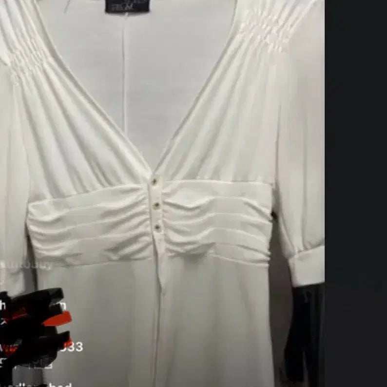 [BUNJANG] Cecil Mcbee V-Neck Blouse White / 급처 오네갸루 세실맥비 브이넥 블라우스 화이트