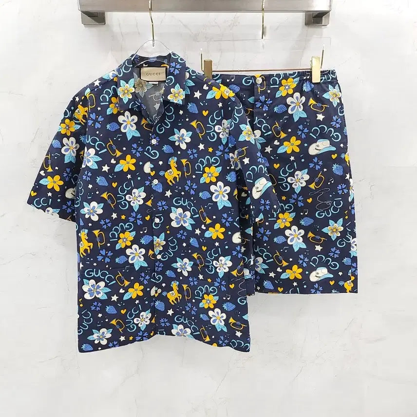 [BUNJANG] Gucci Logo Flower Print Cotton Short Sleeve Shirt and Pants Set / 46.46 / 구찌 로고 플라워 프린트 코튼 반팔 셔츠 팬츠 세트