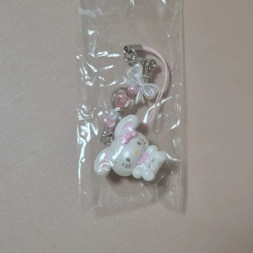[BUNJANG] Sanrio Snow Rabbit Kitty Angel & Devil Series Strap / 산리오 눈토끼 키티 스트랩 천사와악마 시리즈