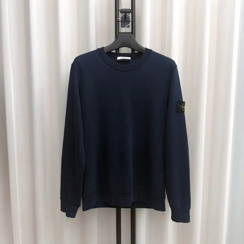 [BUNJANG] Stone Island Patch Sweatshirt Navy / [L] 스톤아일랜드 와펜 맨투맨 네이비