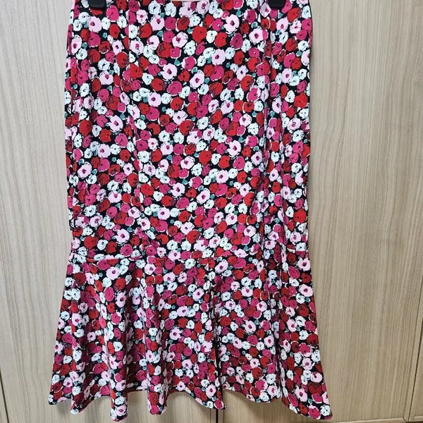 [BUNJANG] Flower Pattern Mermaid Skirt S / 플라워 패턴 머메이드 스커트 S