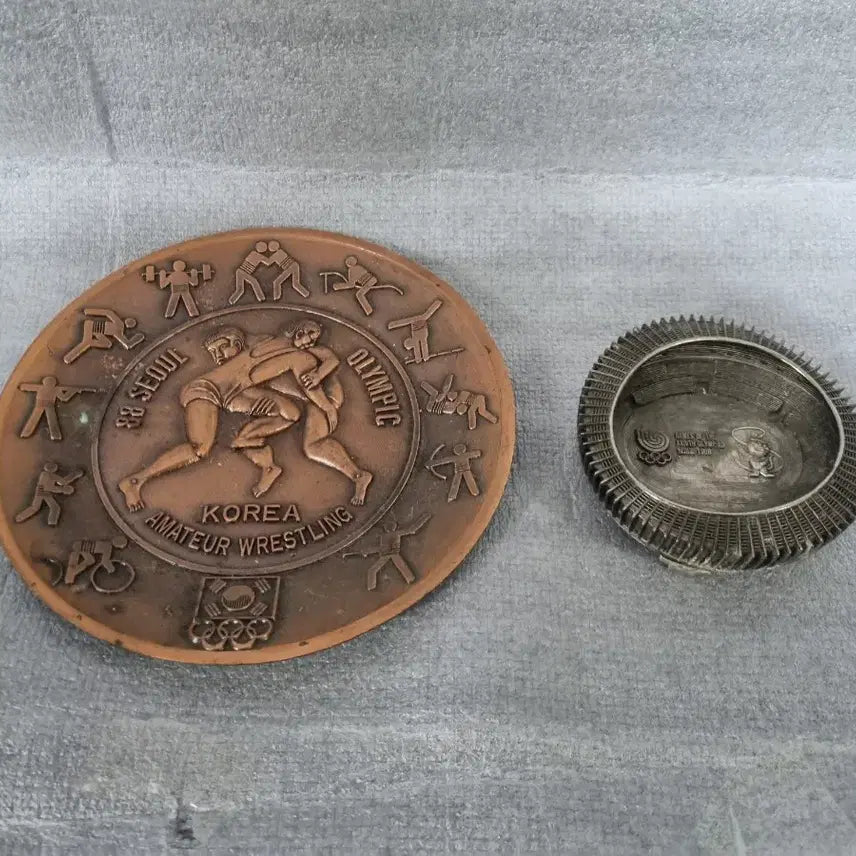 [BUNJANG] 1988 Seoul Olympics Memorabilia Set / 88년도 올림픽자료 근대자료