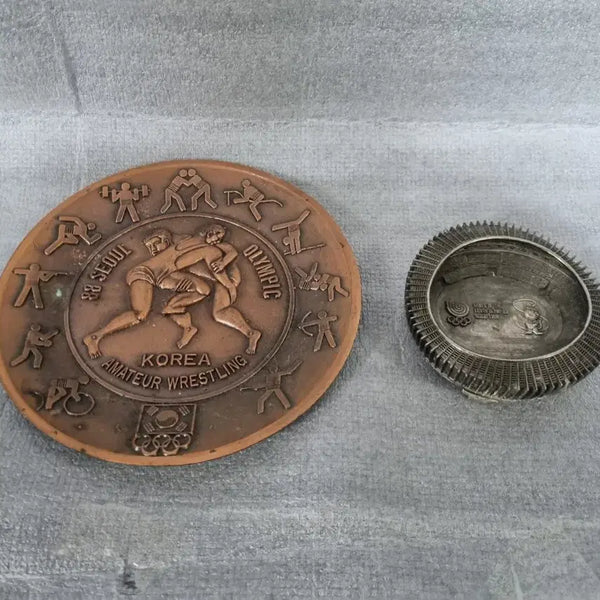 [BUNJANG] 1988 Seoul Olympics Memorabilia Set / 88년도 올림픽자료 근대자료