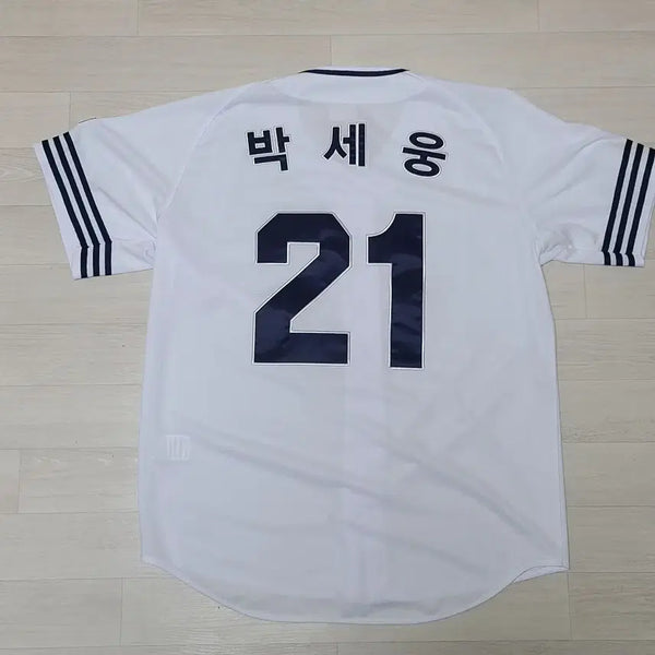 [BUNJANG] Park Se Woong KBO Reissue Baseball Jersey (Gyeongbuk High School, Lotte Giants) - Unused / 박세웅 복각유니폼 미사용신품(경북고 롯데 자이언츠)