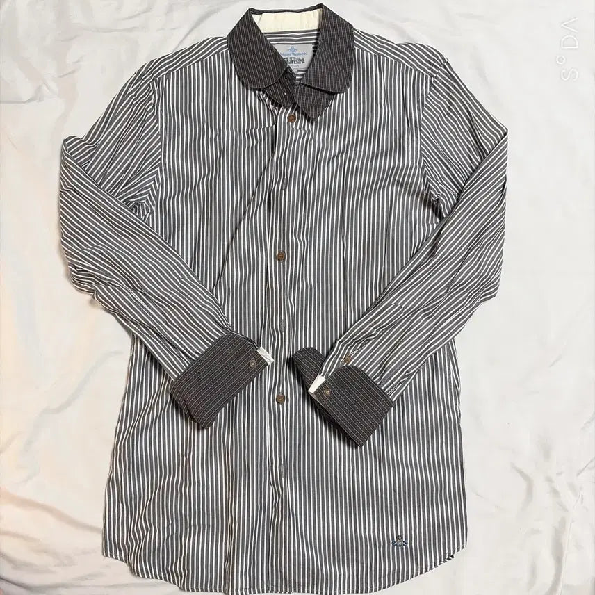 [BUNJANG] Vivienne Westwood Striped Shirt / 비비안웨스트우드 스트라이프 셔츠