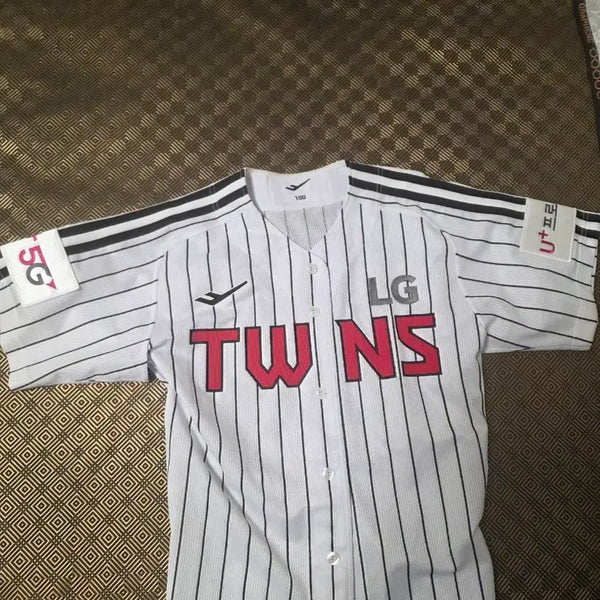 [BUNJANG] LG Twins Authentic Kim Hyun Soo Jersey (Size 100) with Champion Patch / LG트윈스 어센틱 김현수 100사이즈 or 챔피언패치 팝니다