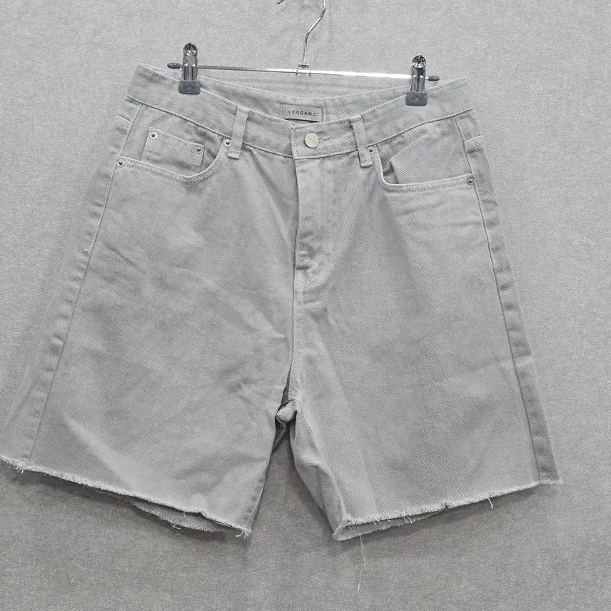 [BUNJANG] VERGAMOT Light Beige Denim Shorts / VERGAMOT 연베이지 데님 숏팬츠
